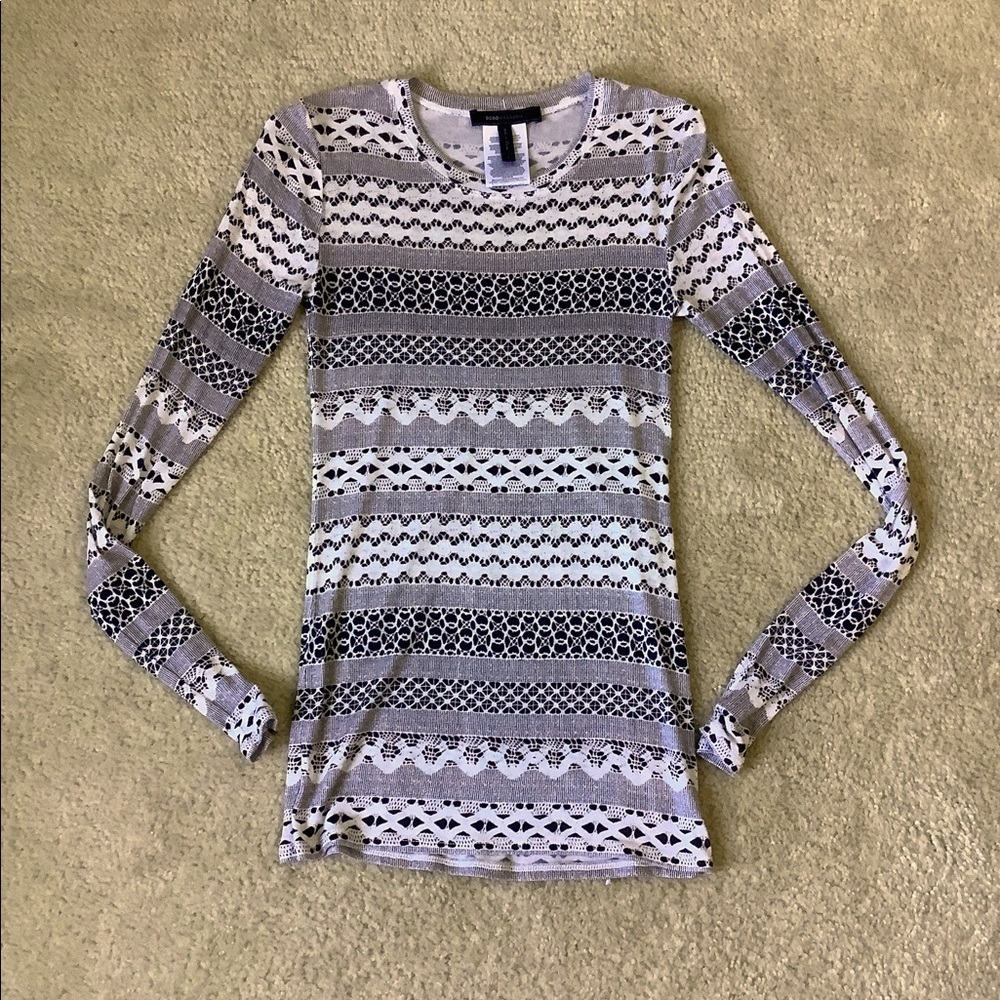 BCBGMAXAZRIA Printed Long Sleeve Modal Tee Size XS